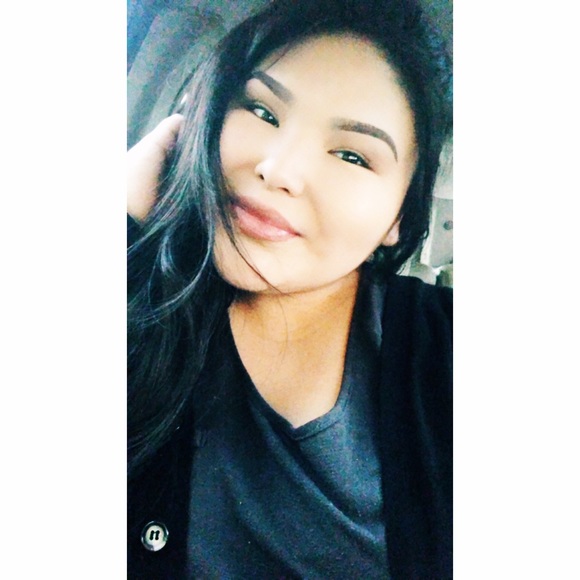 Meet your Posher, Tanisha - Picture 1 of 1